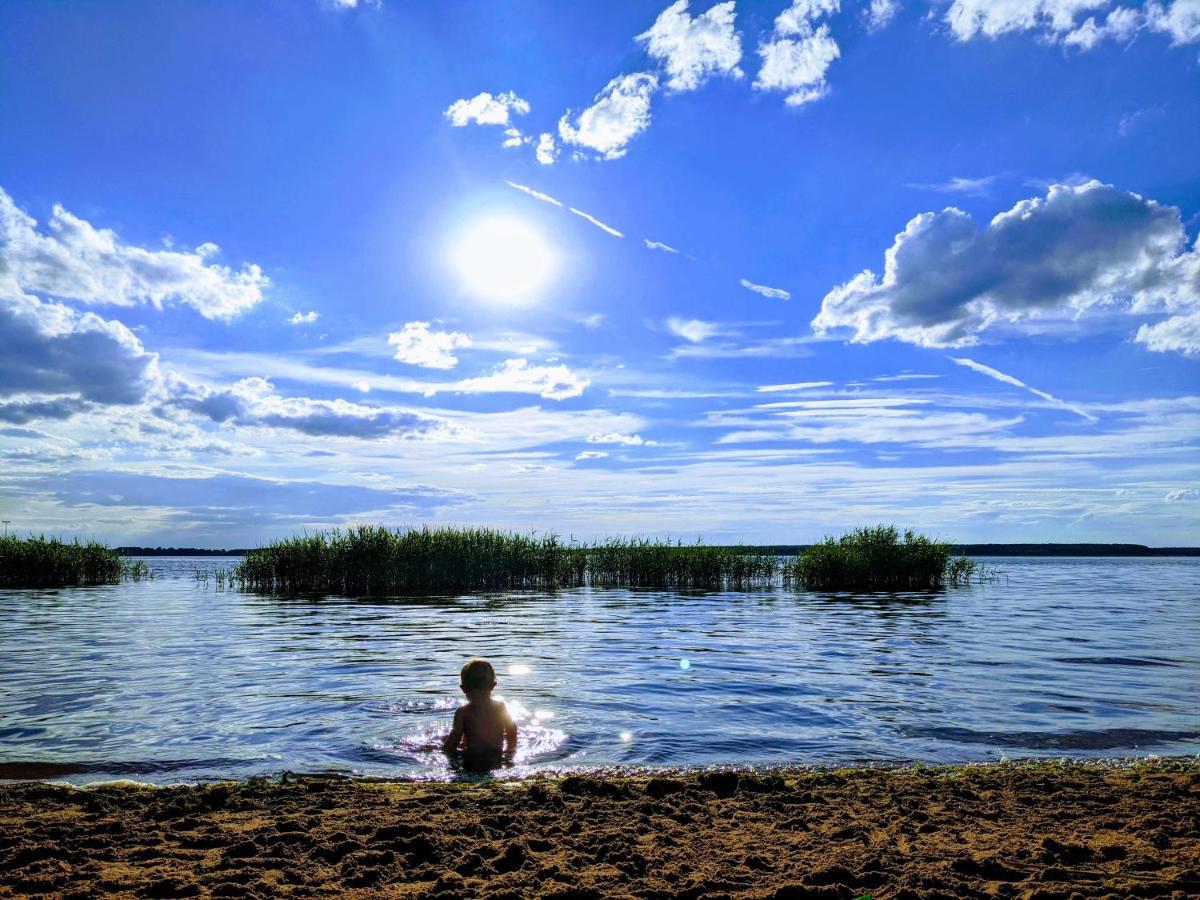 Helenes Ferienwohnung Auf Dem Bauernhof - Lausitzer Seenland Lauta Buitenkant foto