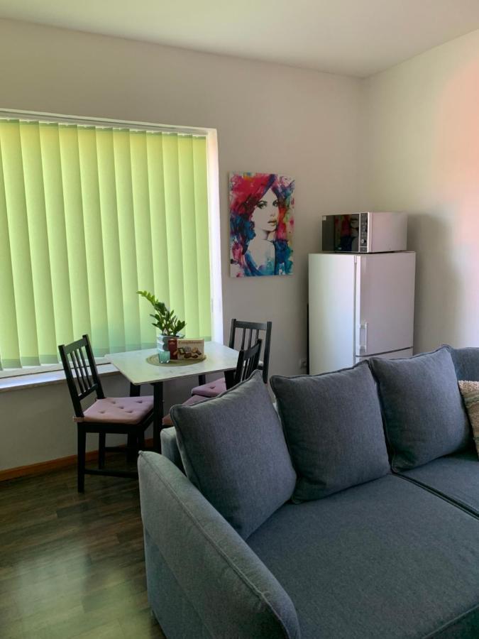 Helenes Ferienwohnung Auf Dem Bauernhof - Lausitzer Seenland Lauta Buitenkant foto