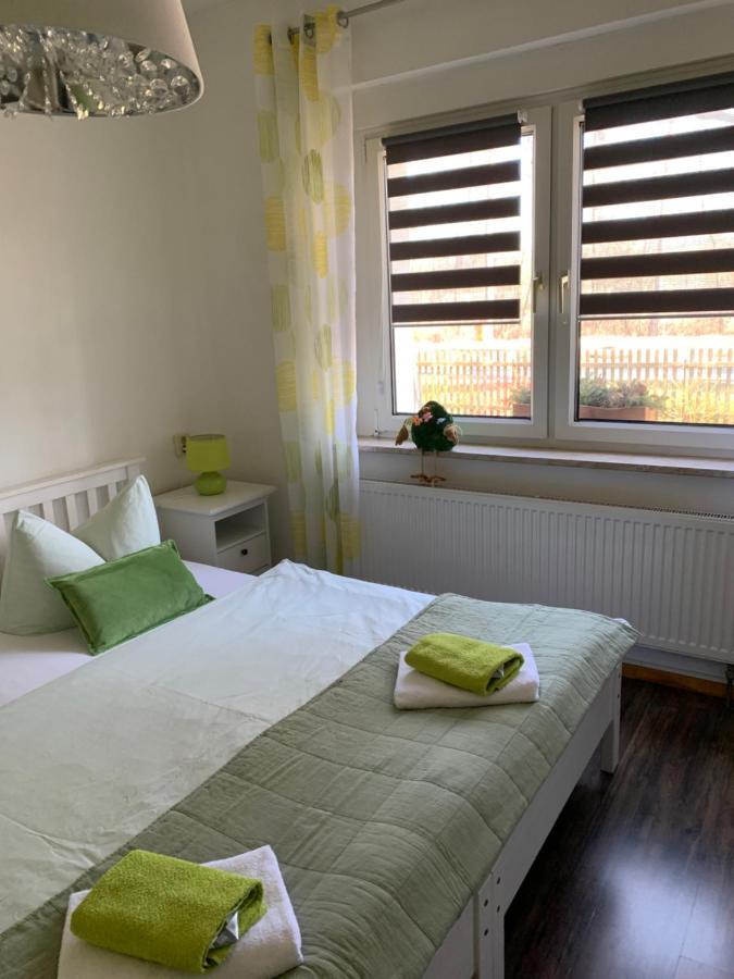 Helenes Ferienwohnung Auf Dem Bauernhof - Lausitzer Seenland Lauta Buitenkant foto